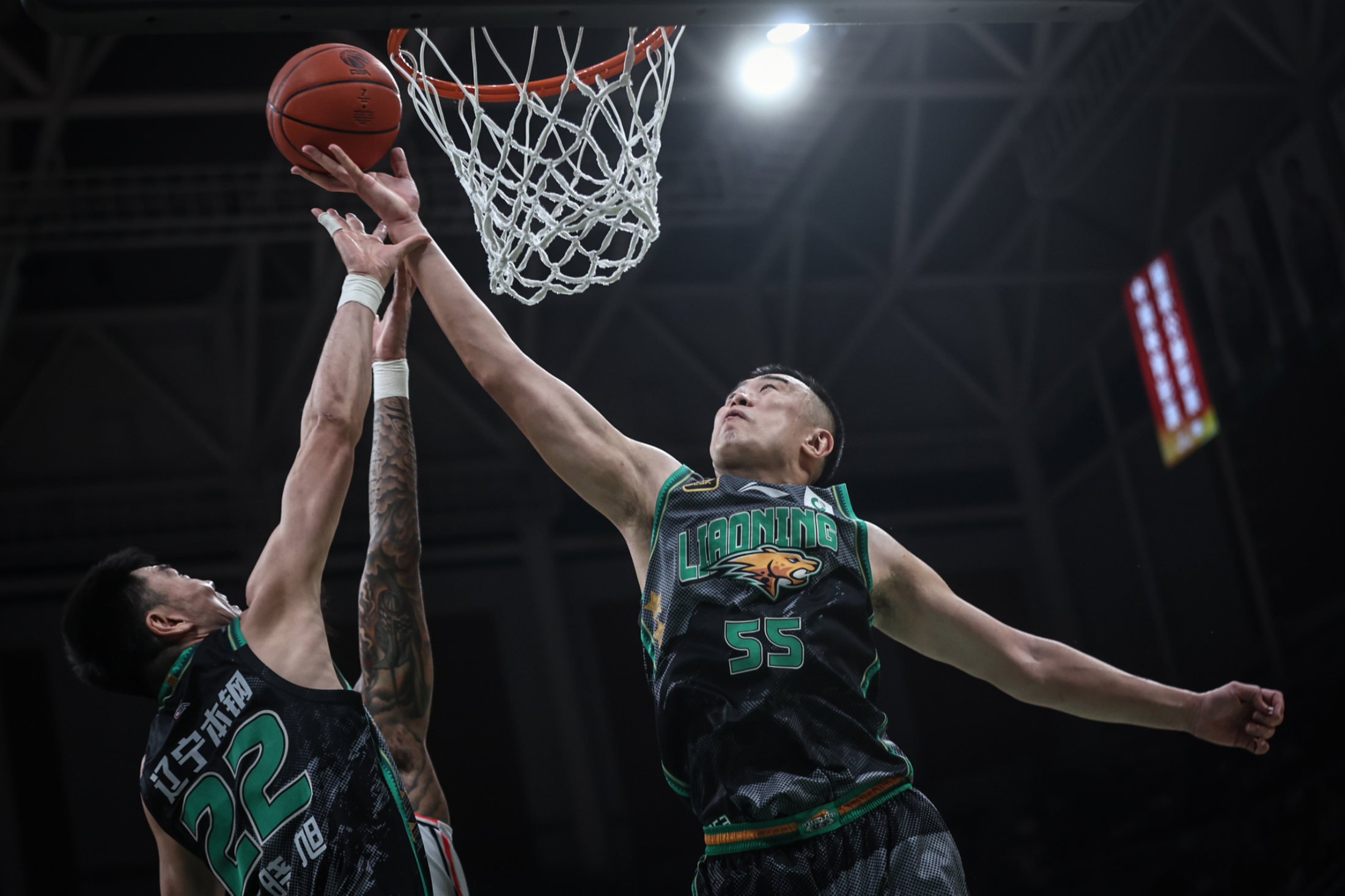 关于关键时刻NBA常规赛焦点战，上海久事回应争议，媒体盛赞，球探报告显示潜力的信息