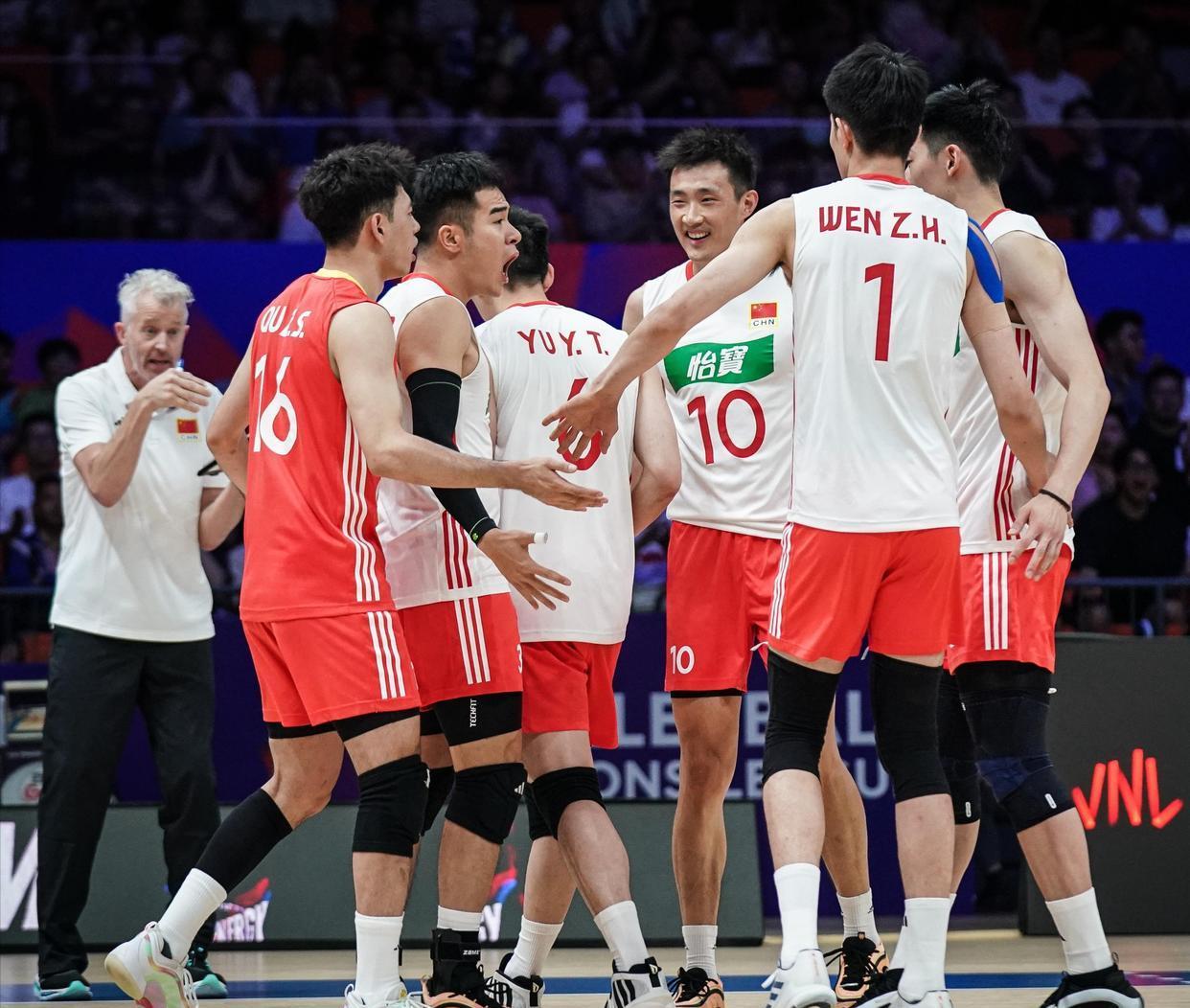 那不勒斯清晨状态回暖，志在CBA季后赛名次提升，悬念犹存，赛程密集仍需轮换的简单介绍